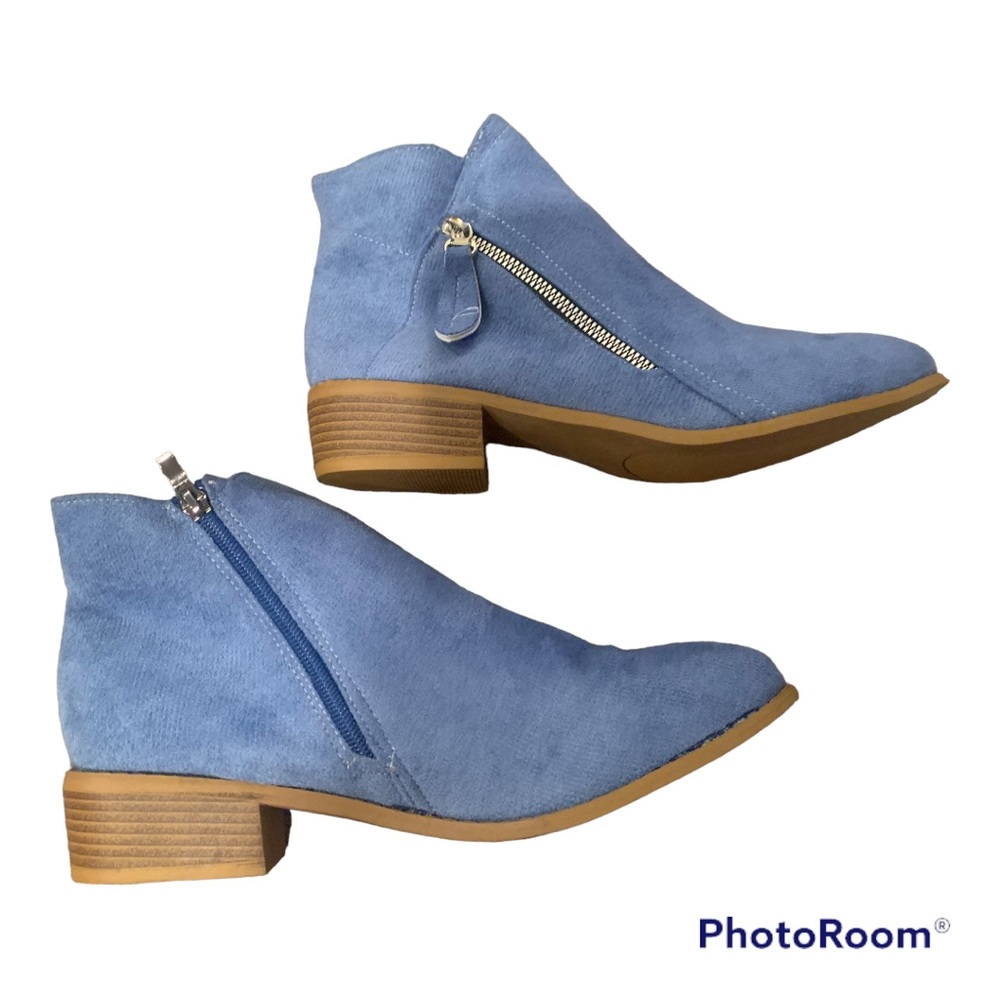 Women’s ankle booties, size 11m, light blue